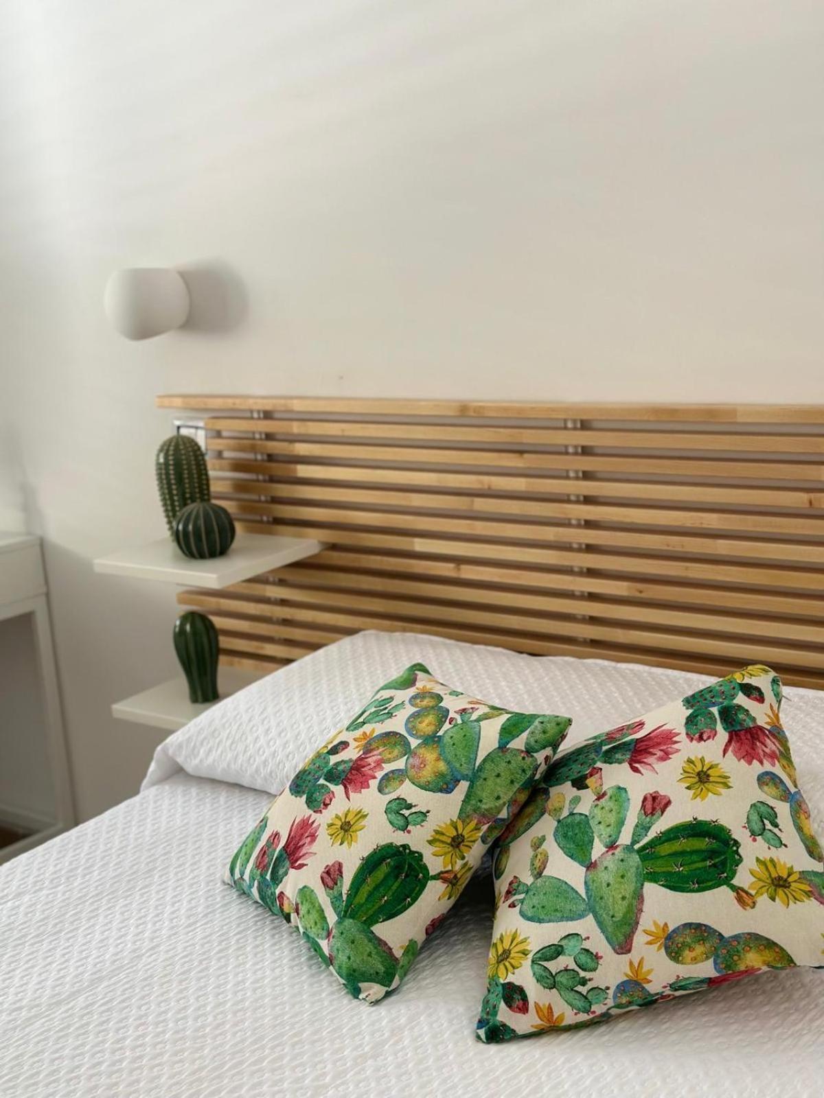 Madre Terra Apartment & Rooms Terrasini Luaran gambar