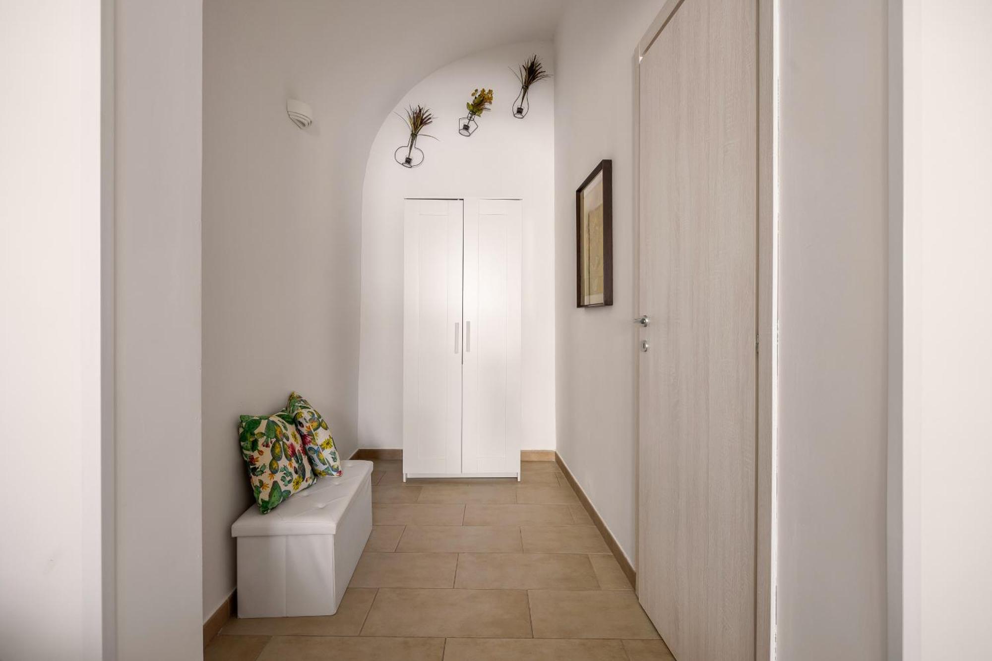 Madre Terra Apartment & Rooms Terrasini Luaran gambar