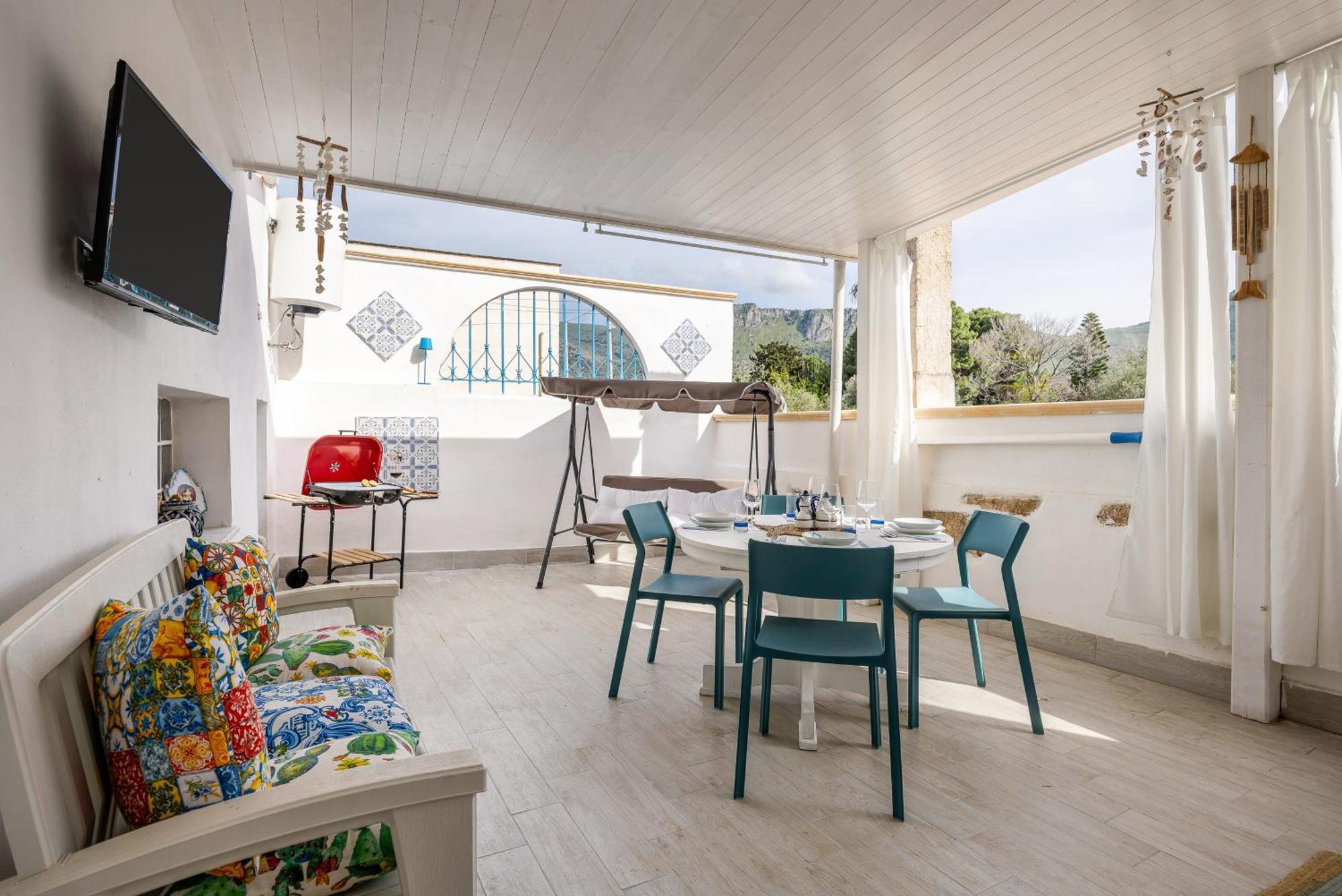 Madre Terra Apartment & Rooms Terrasini Luaran gambar
