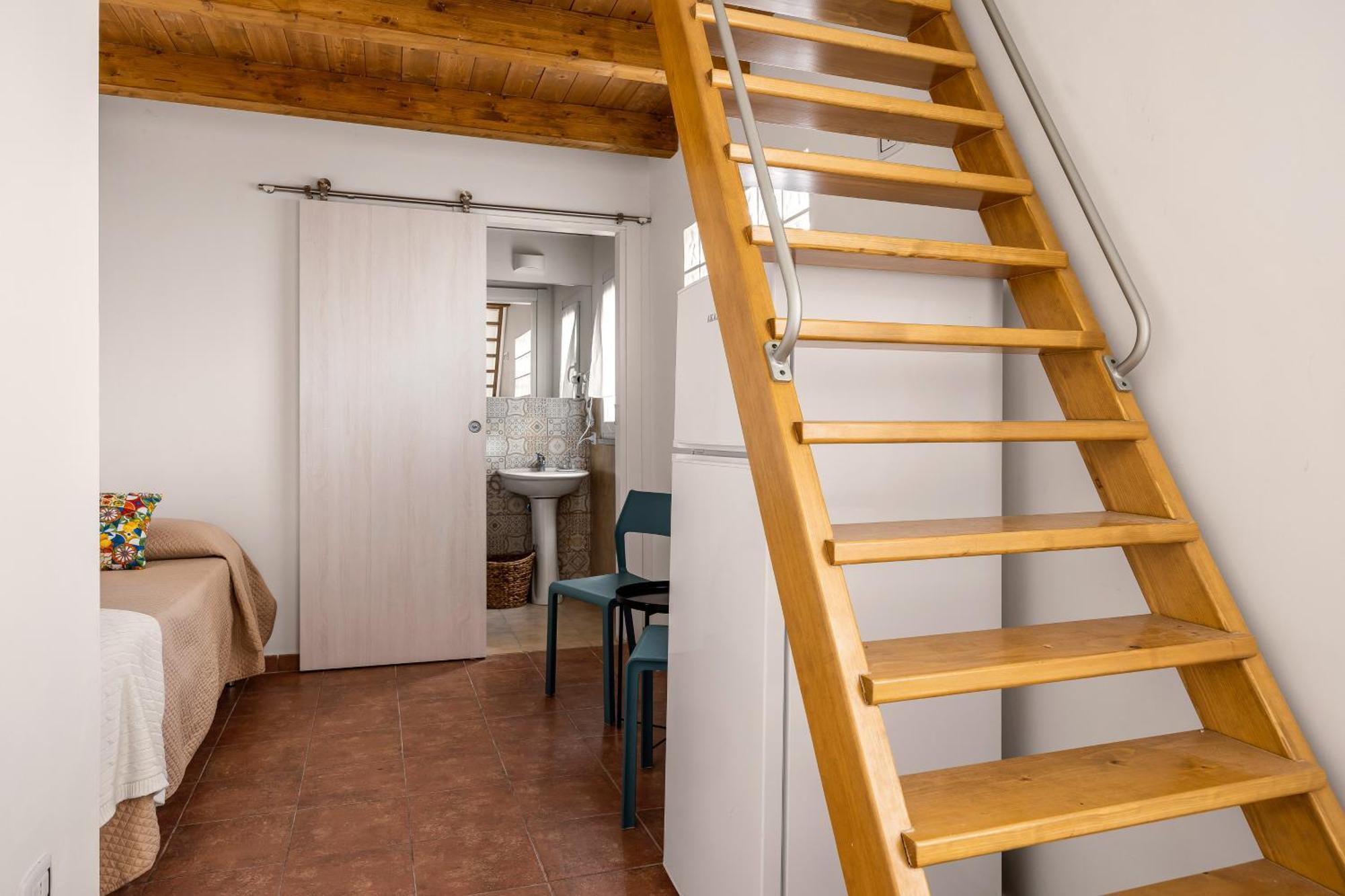 Madre Terra Apartment & Rooms Terrasini Luaran gambar