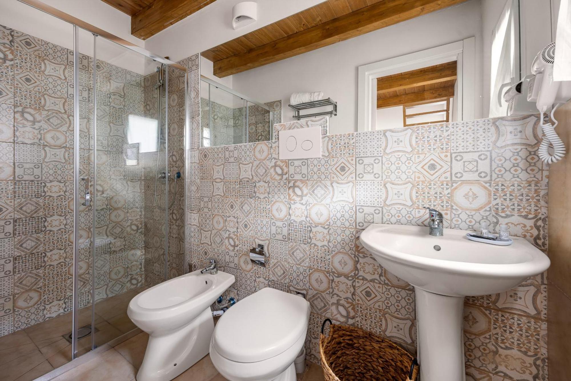 Madre Terra Apartment & Rooms Terrasini Luaran gambar