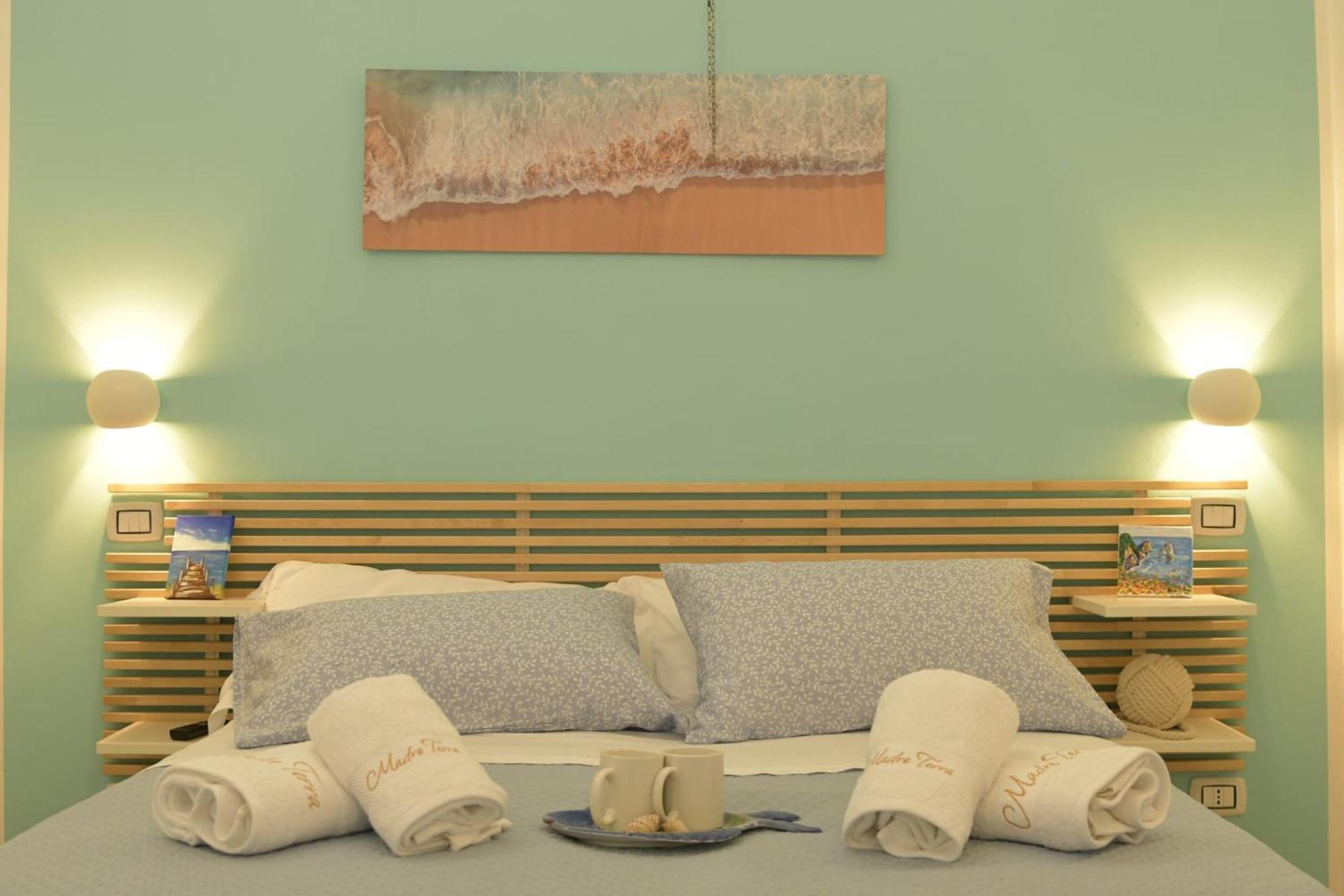 Madre Terra Apartment & Rooms Terrasini Luaran gambar