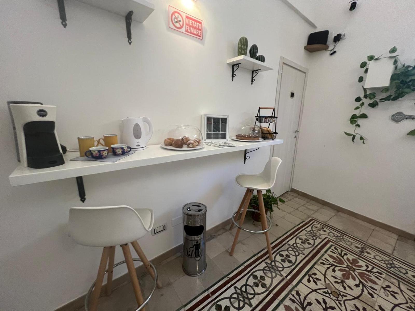 Madre Terra Apartment & Rooms Terrasini Luaran gambar